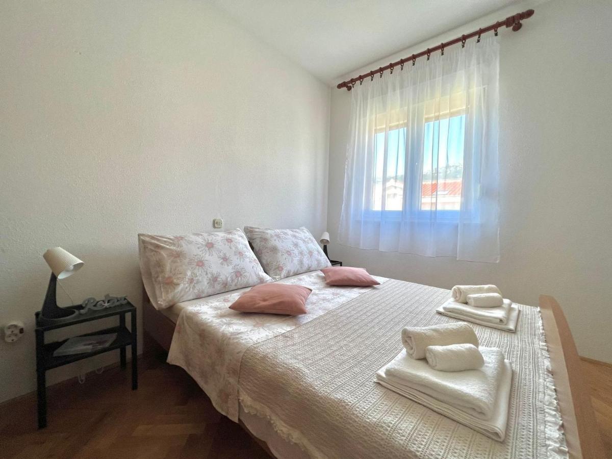 Apartment Troisa Kaštela エクステリア 写真
